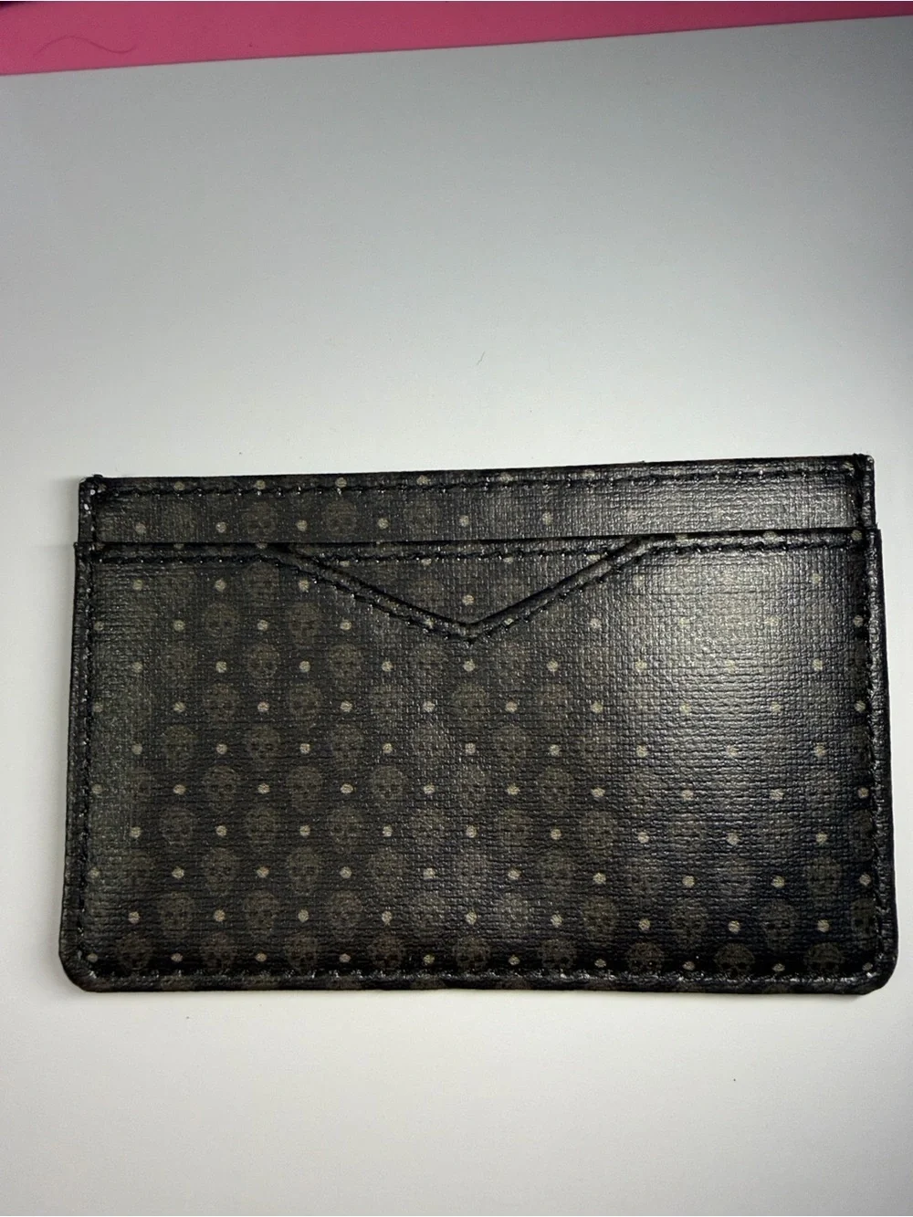 Alexander McQueen Micro Skull Print Card Holder like new